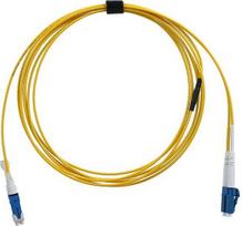 BlueOptics Duplex LWL Patchkabel, CS-UPC/LC-UPC blau, 4 Meter, Singlemode E9/125Âµm, G.657.A1, OS2, Eingangsdämpfung: unter 0.2dB, Markenfaser, LSZH gelb, 2.0mm Tube, Keramik Ferrule, inkl. Messprotokoll (SFP9131BU4MK)
