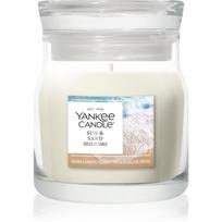 Yankee Candle Sun & Sand kvapioji žvakė Signature 110 g