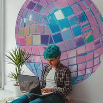Apvalūs fototapetai - Rožinis disko rutulys