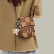 Mobile phone bag women's summer new messenger bag women's bag lightweight small satchel fashion small bag luggage