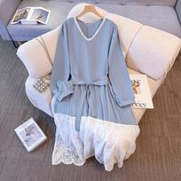 Plus Size Women's V-Neck Lace Patchwork Dress: 130-350 Jin Spring/Autumn, Waist-Cinched, Gentle Style, Age-Reducing 2XL suggests 120-160 jin