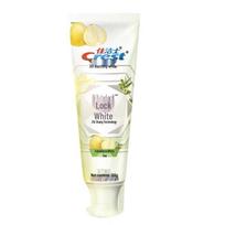 Crest Dual-Color Whitening & Fresh Breath Toothpaste