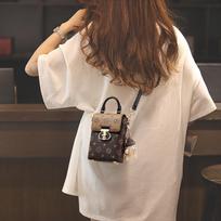 Mobile phone bag women's new versatile messenger bag niche designer lightweight mini high-end small bags
