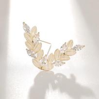 Bo Xin Yun Olive Leaf Zircon & Acrylic Brooch Pin