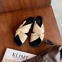 Luo Fansen, soft~ huge comfortable soft leather folds and twists versatile square head cloud half slippers women's summer wear 35 smėlis
