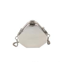 Personality Mini Acrylic Round Cake Small Bag Girls Fashion Niche Everything Diagonal Accessories Makeup Bag Designer Bags 7x7x4cm