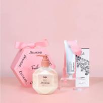 Foellie Nuostabus rankų kremas 50 ml ir kūno prausiklis 285 ml dovanų rinkinys