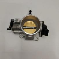 Naujas droselinės sklendės mazgas Hyundai Elantra Tiburon Tucson Kia Spectra Spectra5 2.0L 2004-2010 3510023701 35100-23701 Automobilių dalys