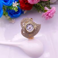 Fashionable Women's Korean-Style Quartz Bracelet Watch 5.5*8 auksas