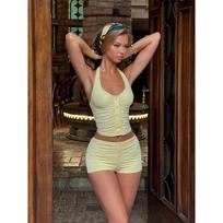 Spicy Girl Style Sleeveless Halter Top & Shorts Set - Solid Color, Button-Down, Pleated Design Small geltona