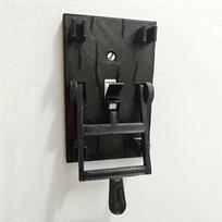 Patvarus plastiko šviesos jungiklio dangtelis, atverčiamo stiliaus, baisi dekoracija, šviesos jungiklio plokštelė, vintažinio stiliaus, lengvas montavimas (Black,220V) juoda