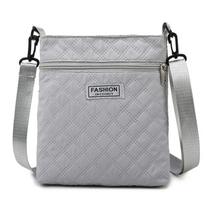 Siuvinėjimo siūlai Crossbody Krepšys vandeniui atsparus Oksfordo audinio kvadratinė piniginė Mažas pečių krepšys moterims Kelioninė rankinė 20x4x22cm pilka spalva