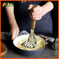 Kitchen Manual Grinding and Mashing Tools