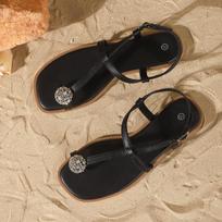 2026 Fairy Style Low Heel Sandals: Summer Beach & Outdoor Toe Cover Slippers 38 juoda