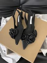 Pointed French flower black bag head sandals fairy shoes 2025 new spring and summer evening socialite single shoes 35 juoda