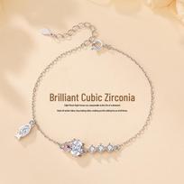 Tichia S925 Sterling Silver Lucky Cat Bracelet for Women: Versatile, Exquisite Zirconia Hand Jewelry S925 Silver
