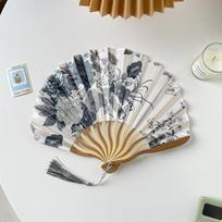 Kinų japonų stiliaus šilko vėduoklė sulankstoma vėduoklė Vestuvių vėduoklė Menas Dovanos Šokių Rankinė Ventilė Vintažinis bambuko sulankstomas rankinis gėlių ventiliatorius
