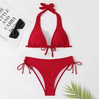 Women's Strappy Bikini: European & American Style Solid Color Swimwear for Beach Vacations Large raudona