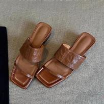 Classic Mid Heels Women's Slippers Retro Women Summer Shoes Designer 2025 New Chunky Sandals Deaigner Slides Flip Flop Pumps 35