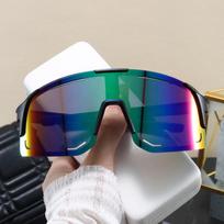 Impact-Resistant Outdoor Sports Sunglasses: Large Frame, Anti-Glare, Sun Protection & Trendy Design for Cycling & Skiing.