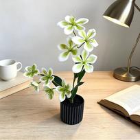 9 Flower Artificial Jasmine Potted Flowers Multi-Bloom Simulated Artificial Faux Plants Black Flower Pot Plastic Fake Flower žalia