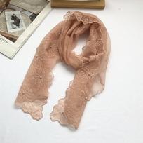Versatile Retro Lace Scarf Elegant 130×30cm Headscarf Embroidered Flower Literary Style Shawl for Women rožinė