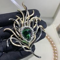 Luxurious Grand Emerald & Gold Peacock Feather Brooch