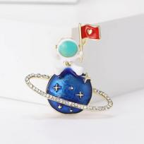 Enamel Planet Brooches for Women Unisex Astronaut Pins Event Party Backpack Decoration Clothes Accessories
