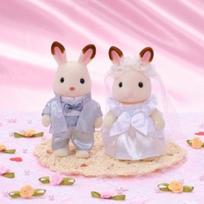 EPOCH Sylvanian Families Chocolate Rabbit's Lovely Wedding Pair Set