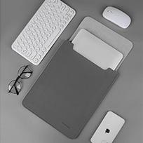Splash-Proof Laptop Sleeve for 13-14 Inch Laptops