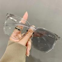 Oversized Square-Shaped Frames Blue Light Sun Glasses Fashion Color Changing Myopia Eyewear High Definition Near Sight Glasses To -4.0 0