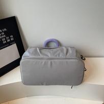 Lightweight Versatile Gym Bag with Large Capacity and Wet/Dry Separation for Travel 40x30x21 cm