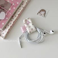 Knitted Cotton Cable Organizer Cute Strawberry Star Shape INS Style Storage Accessory for Data Line Wired Headphone Tidying Work