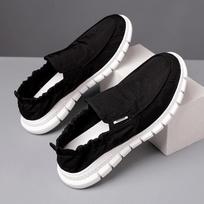 canvas shoes, new one-pedal men's lazy shoes, ice silk mesh men's single shoes, comfortable and breathable socks and shoes. 39