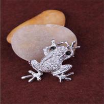 Charm Retro Frog Broch Korean Creative Pin Unique Cute Jewelry Accessories Clothing Bags Decoration Party Gifts Souvenirs Trend