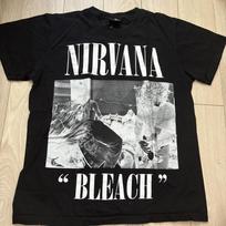 26 Vintage Nirvana “Bleach” Black T-shirt Size Medium Unisex T-Shirt L