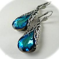 European & American Fashion Retro Gemstone Water Drop Stud Earrings