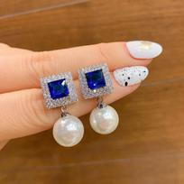 Australian Fritillary Pearl Sapphire Color Matching Ruby Tahitian Pearl