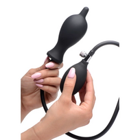 Xr Brands Dark Inflator Silicone Adjustable Pressure Anal Plug 4.5" Juodas
