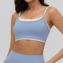 European and American nude sports bras with chest pads, shoulder straps, contrasting colors, hemming, beautiful back, yoga underwear,  fitness clothes S šviesiai mėlyna spalva