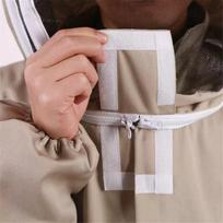 Professional Ventilated Full Body Beekeeping Bee Keeping Suit With Leather Gloves Easy to Carry and bite-proof L