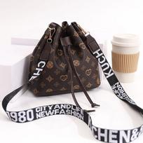 Wide Shoulder Strap Commuting Bag Trendy Shoulder Bag Women's Drawstring Bucket Bag Fashionable New Letter