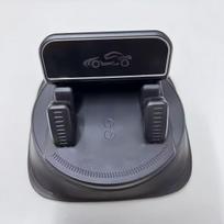 Car dashboard anti slip mobile phone holder 360 ° rotating navigation fixed bracket universal car phone holder