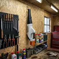 Garageprintslt Stihl BGA 85 Lapų Pūstuvo Sieninis Laikiklis