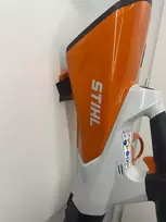 Garageprintslt STIHL BGA200 Sieninis laikiklis