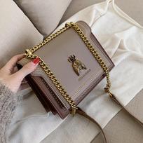 Women Handbag 2022 New Retro Bee Female Shoulder Bag Simple High Quality Leather Designer Crossbody Bags MIT 20X9X19CM chaki