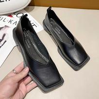 Xiaoxiangfeng low-heeled single shoes women's new one-pedal ladyshoes square head soft-soled grandma shoes spring and autumn Doudou shoes 35