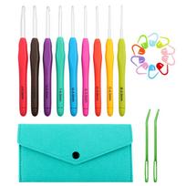 Ergonomic crochet hook set with large hooks (2.0-6.0mm) for thick yarn (9 sizes)
