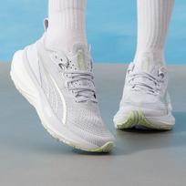 PUMA Women's ForeverRun Racing Running Shoes 5