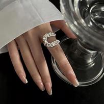 Gothic Irregular Bright Face Wide Edge Rings for Women New Fashion Creative Hollow Geometric Pleated Ring Party Jewelry